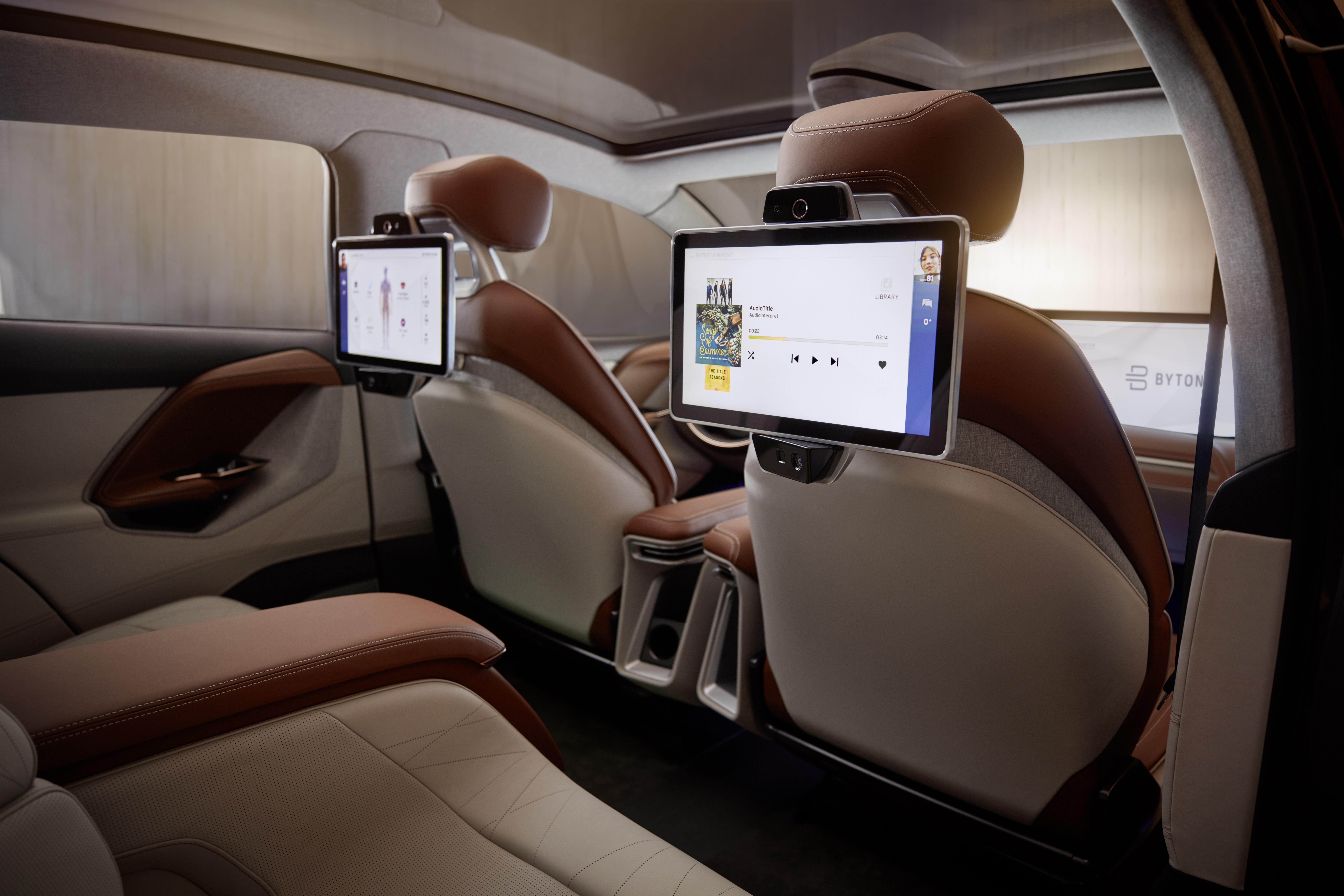 6-Individual rear seat entertainment